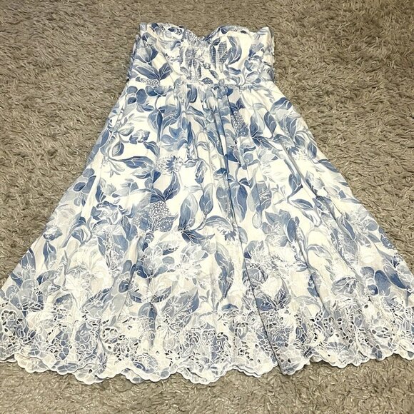 WHBM White Blue Floral Strapless Eyelet Scallop Hem Midi Dress Womens sz 8 - Picture 3 of 5